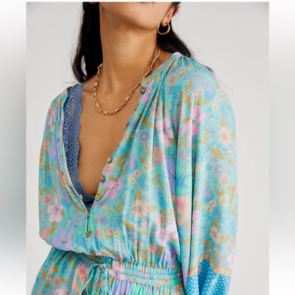 Spell Hibiscus Lane Romper SOLD OUT NWT! - Picture 7 of 7